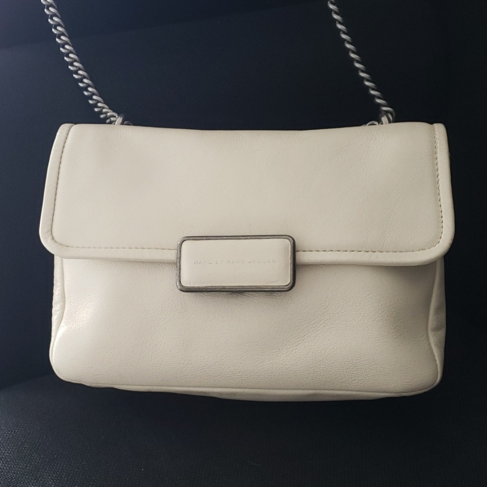 EXCELLENT condition Marc by Marc Jacob's crossbody